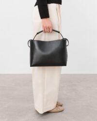Hedda Midi Handbag LeatherBlack - Svart